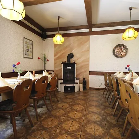 Szálloda Fruhstuckshotel Grillenburg Fulda